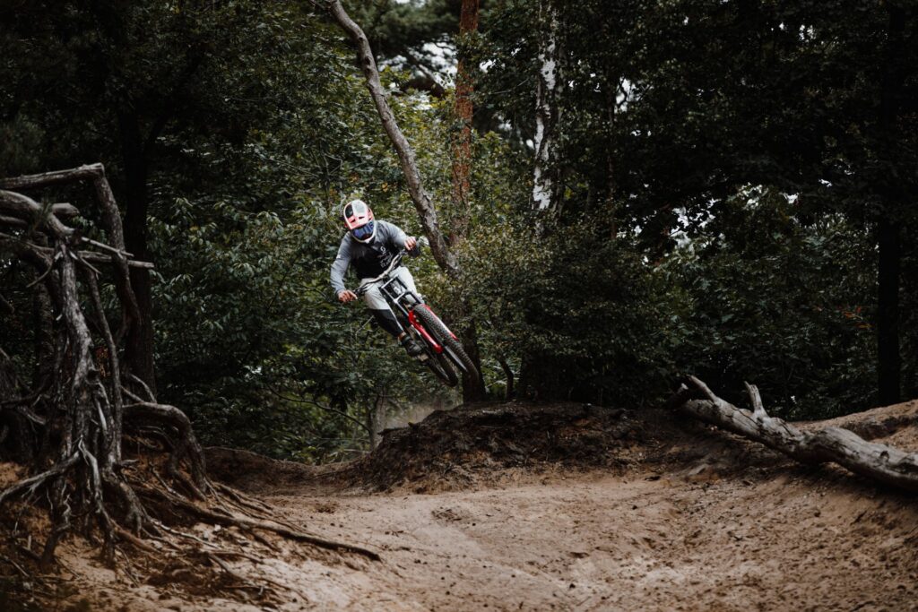 Scott Gambler 920 Downhill Silver
